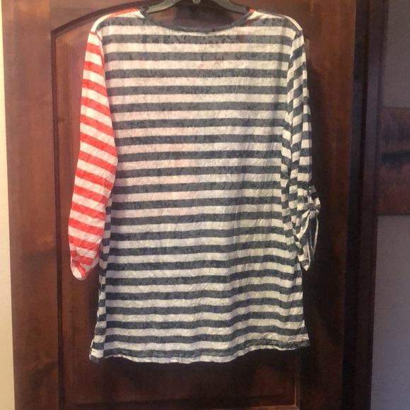 Striped tee - Picture 4 of 4